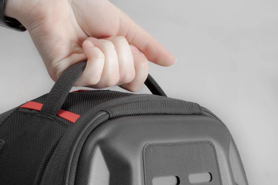 SW MOTECH PRO Daypack Magnet Tank Bag