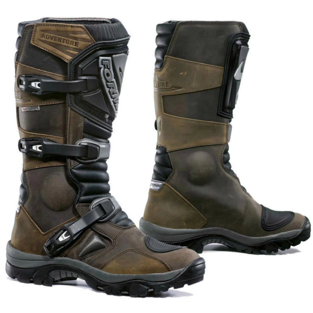 Forma Adventure Boots