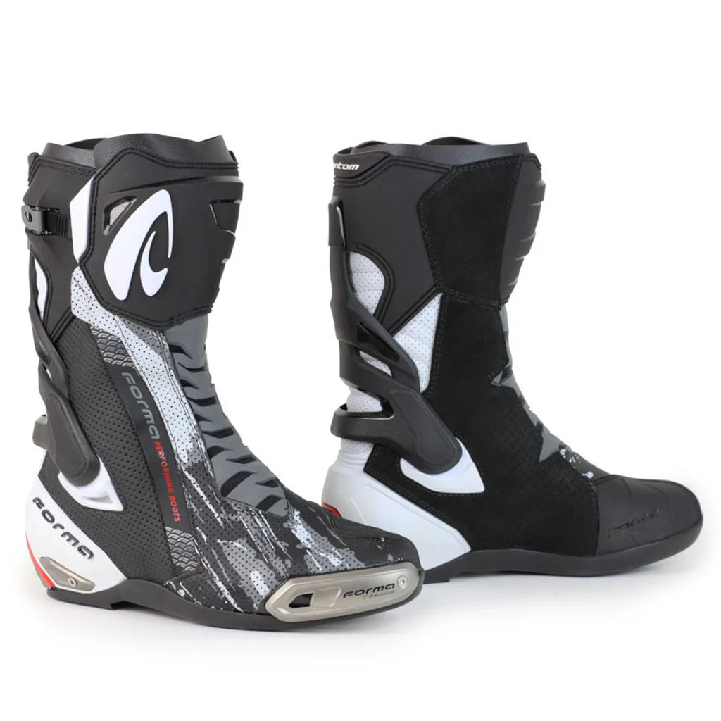 Forma Phantom Flow Boots