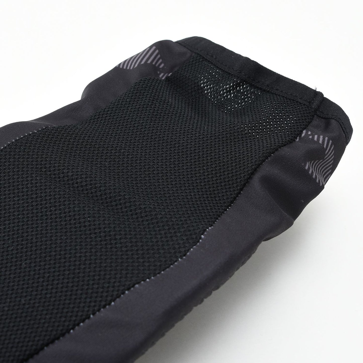 STEALTH CE2 GUARD ELBOW TRV081